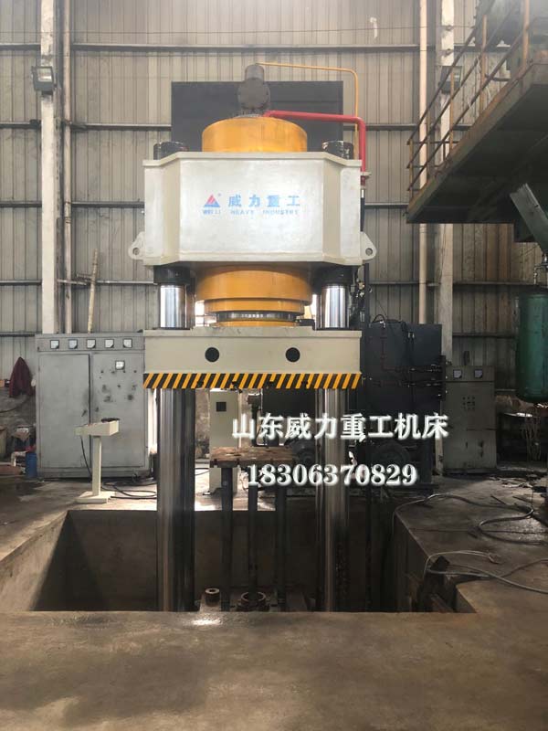 1200吨快速热锻成型液压机