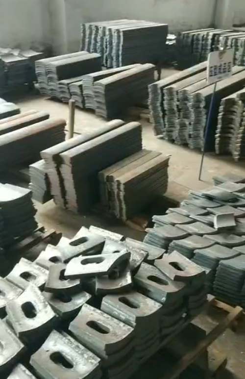 500吨四柱液压机压制产品