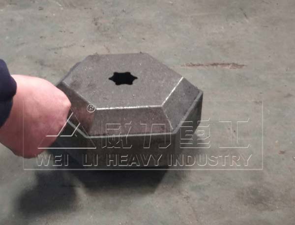 金属粉末成型制品