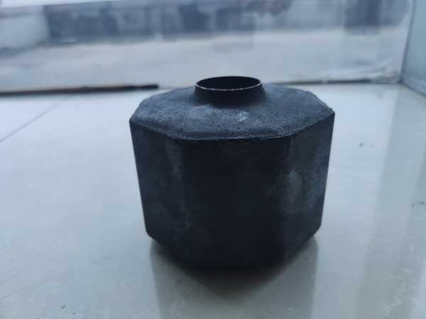 健身哑铃配重块压制样件