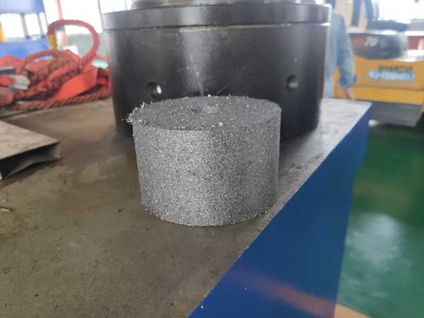 铁屑压块成形产品